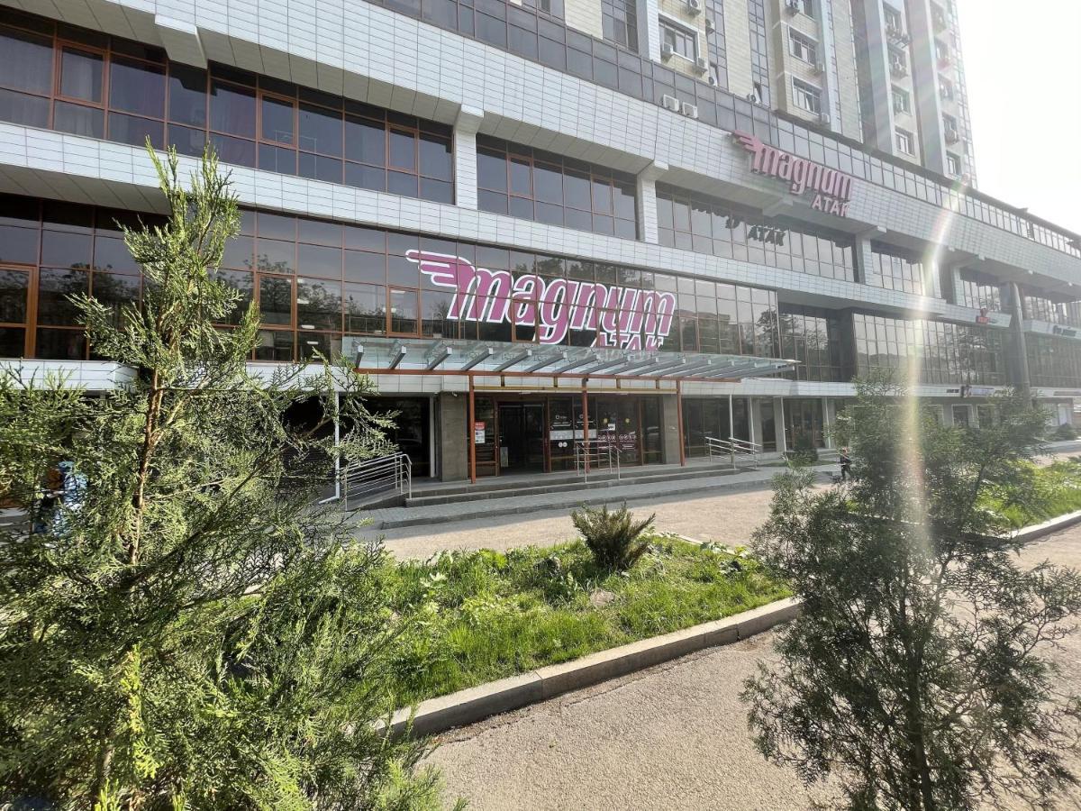 Апартаменты #3 Almaty Exteriér fotografie